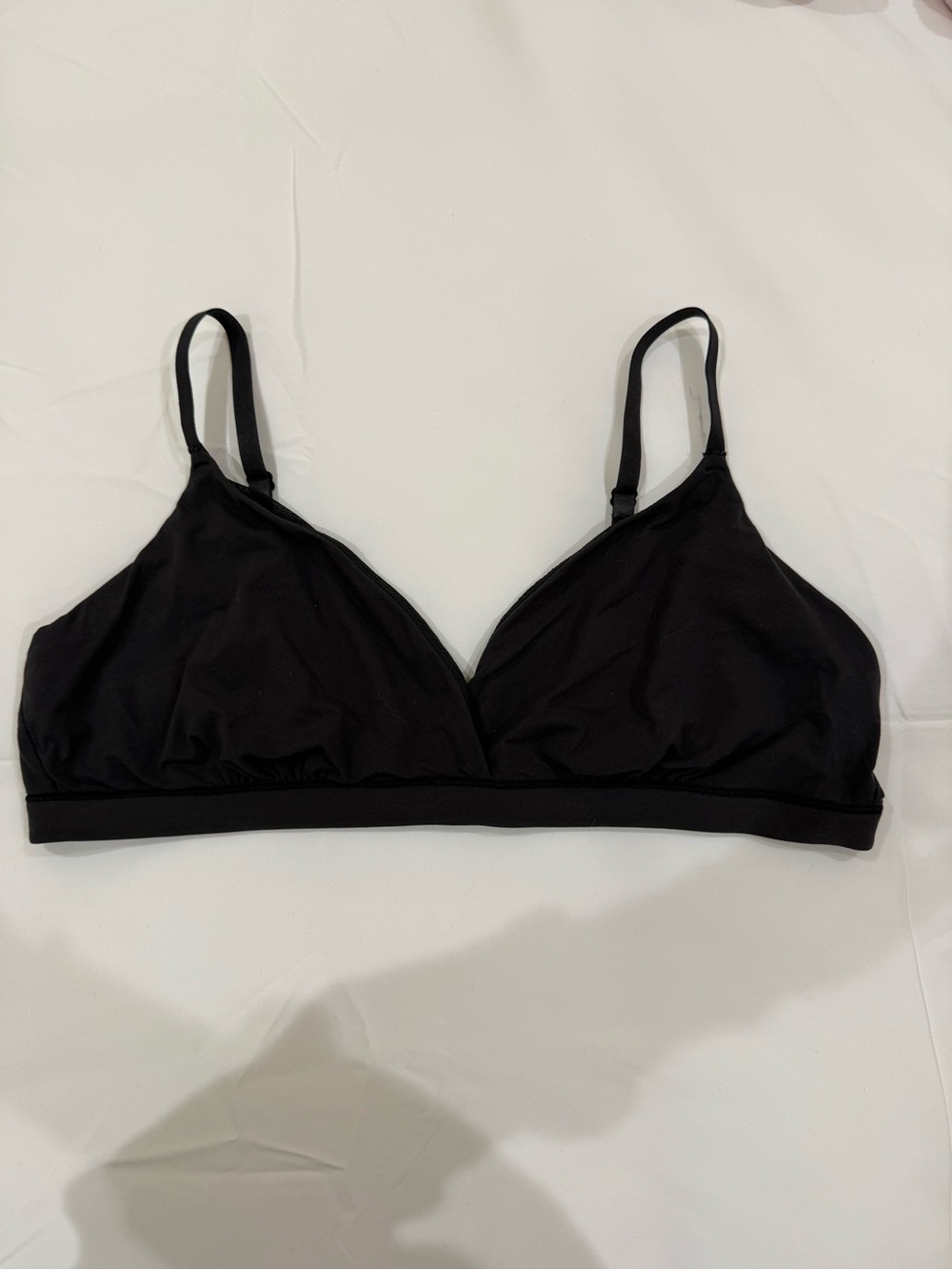 SKIMS Triangle Bralette in Black